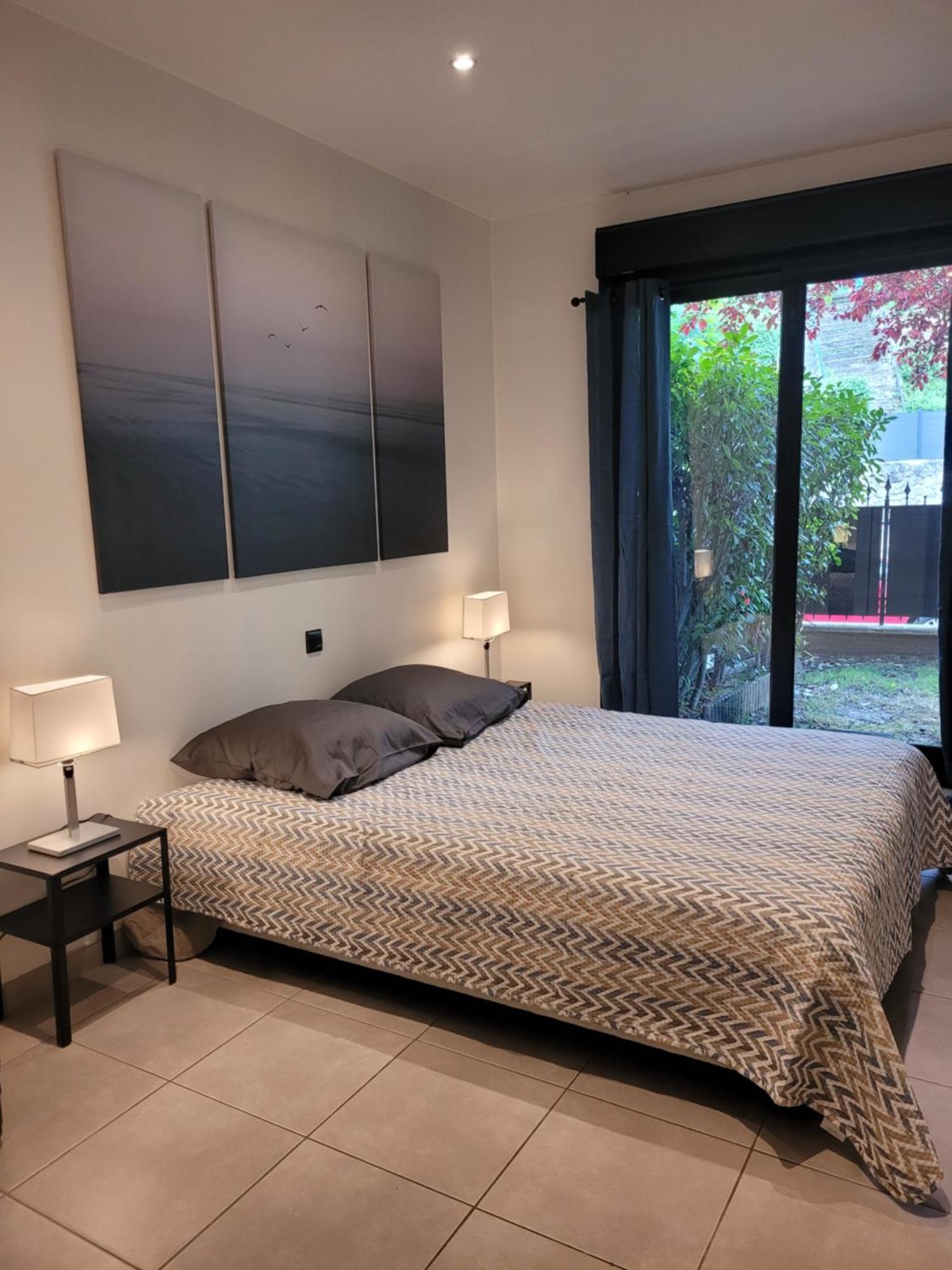 Appartement Standing 2 Pieces Avec Jardin Entre Paris & Dysney Bry-sur-Marne Luaran gambar